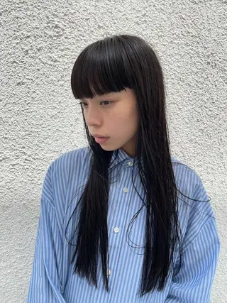 セミロング 斎藤祐樹 /レイヤー/パーマのヘアスタイル