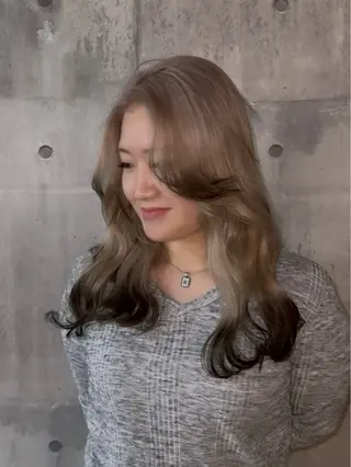 ロング カラー 心斎橋ハイトーン特化 midori🍀のヘアスタイル