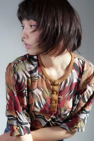 ショート AILEE所属・ウルフカット レイヤーカット上柿のヘアスタイル