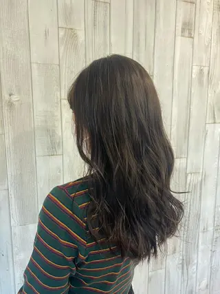 ロング カラー 🌈little Lulu 東梅田🌈所属・いずみ かえでのヘアスタイル