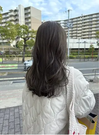 ロング やまぐち もえかのヘアスタイル