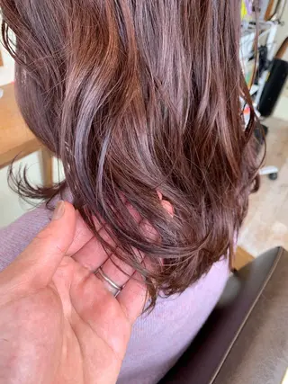 ミディアム カラー 四ッ井 翔のヘアスタイル