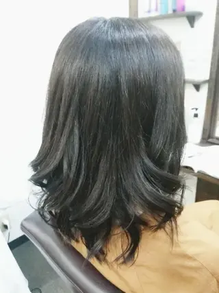 カラー Hair salon aima_ble(えま〜ぶる)所属・小西池 好美のヘアスタイル