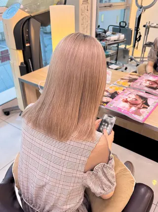 カラー/パーマ🍒 aira🍒のヘアスタイル
