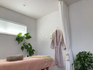 深層リンパドレナージュ ＆産前産後マッサージサロンShe所属・リンパドレナージュ＆ 産前産後サロンSheのエステ・リラクイメージ