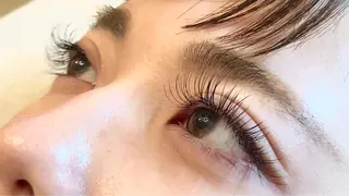 マツエク・マツパ ayano(歴9年) -Greenwoodのマツエク・マツパデザイン