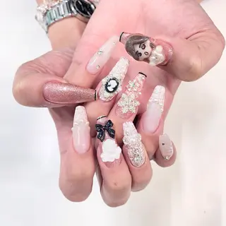 ネイル Kira-ra所属・Kira-ra💎 KIRARIのネイルデザイン