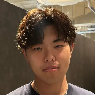 ミディアム パーマ メンズ 金山駅前メンズカット モデル募集 青島永透のヘアスタイル