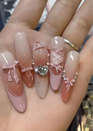 ネイル Kawaii Nail Salon所属・Kawaii-jp Tomisatoのネイルデザイン