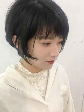 ショート nuu所属・💜ショート💜 ウルフ、ボブ二色亜美のヘアスタイル