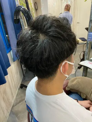 ショート メンズ カットパーマ✂️ 小坂田玲亜のヘアスタイル