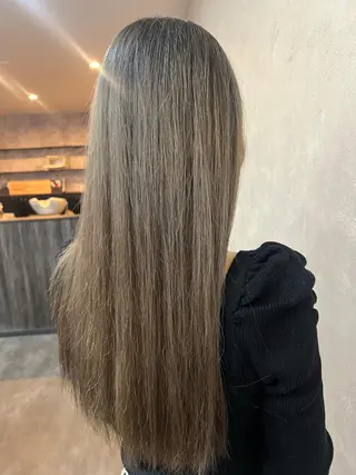 ロング 髪質改善カラー🎀 アイブロウ✨麗華のヘアスタイル