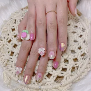 ネイル Elsias 詩織のマツエク・マツパデザイン