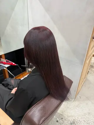 ロング カラー 佐々木 里紗のヘアスタイル