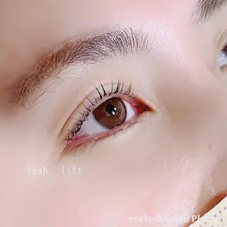 マツエク・マツパ まつ毛、毛穴ケア 専門サロンPlumeのマツエク・マツパデザイン