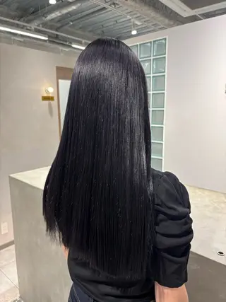 ロング 吉澤 愛心のヘアスタイル