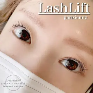 マツエク・マツパ Private salon〜Lilie〜所属・プライベートサロン yurikoの眉毛・アイブロウイメージ