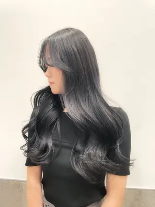 ロング カラー ヘアアレンジ SALOWIN原宿ash店所属・理想のハイトーンへ 🌙サイダサキのヘアスタイル