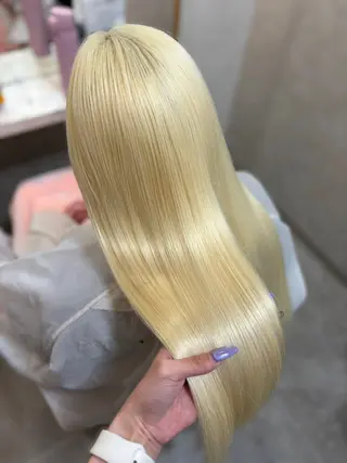 ロング カラー アンククロス池袋北口所属・韓国ヘア♡髪質改善♡ エクステ♡YUKIのヘアスタイル
