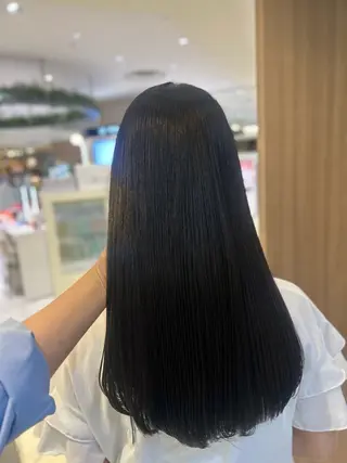 ロング 艶質改善/縮毛矯正 ササキナツミのヘアスタイル