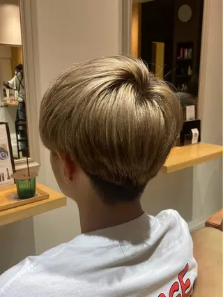 メンズ 渡辺 リリのヘアスタイル