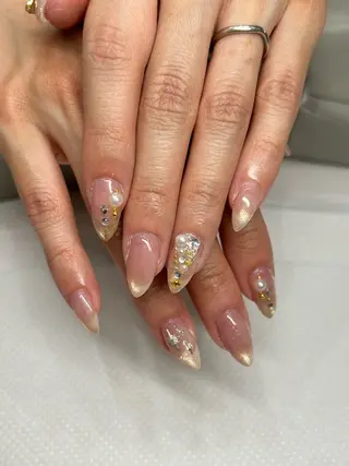 ネイル THE BALM🤍 金宮のネイルデザイン