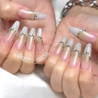 ネイル 足立 莉奈のネイルデザイン