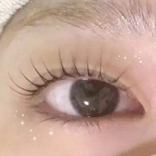 マツエク・マツパ マリーテレジア🐰 okamotoの眉毛・アイブロウイメージ