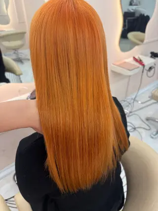 ミディアム YOLO 渋谷 RIONAのヘアスタイル