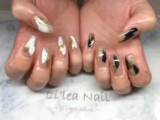 ネイル Li'leaNail AINAのネイルデザイン