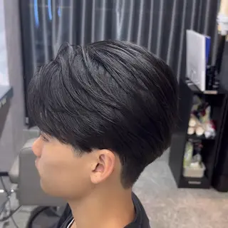 メンズ メンズパーマ🔵 ハイトーン✨原田慎也のヘアスタイル