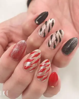 ネイル Azulsou 廣川愛のネイルデザイン