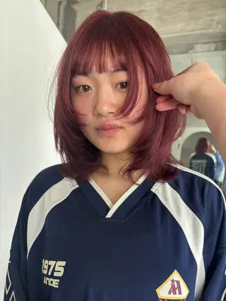 ミディアム mirai/ブリーチ ダブルカラーのヘアスタイル