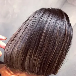 ミディアム カラー ハイダメージ毛 縮毛矯正のヘアスタイル