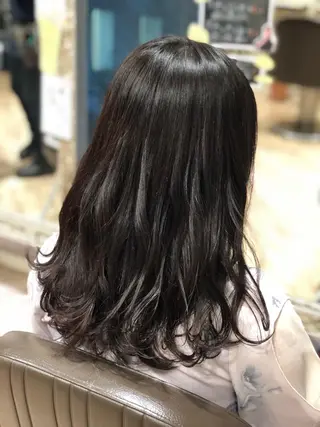 セミロング カラー 五十嵐ゆり 美髪カラー　武蔵小杉のヘアスタイル