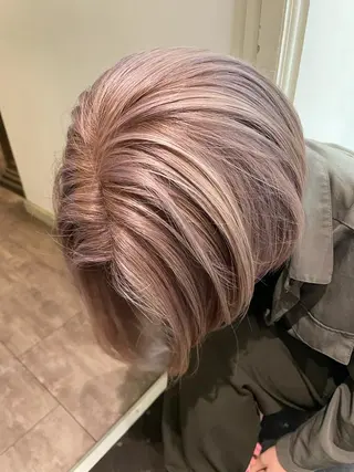 ショート カラー classic 新横浜所属・大人girly🛋️ 🤍yukakoのヘアスタイル