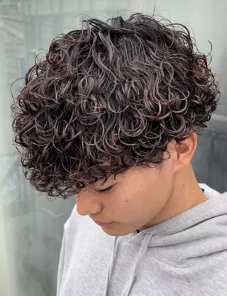 パーマ メンズ 片平 琳大郎のヘアスタイル