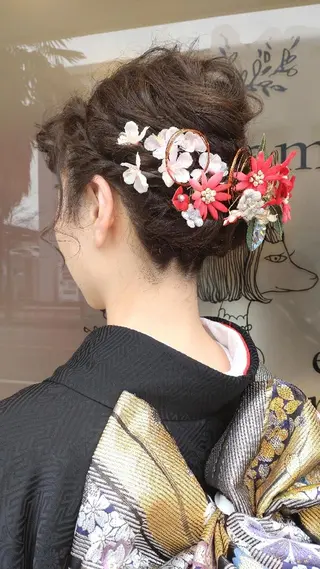 ショート ヘアアレンジ 大槻 百合子のヘアスタイル