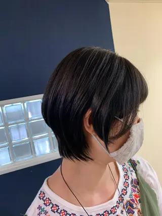 ショート ヨシミ カズヤのヘアスタイル