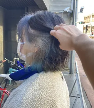 ショート 前髪縮毛矯正 高野開弦ハイトーンのヘアスタイル