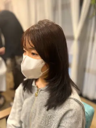 ミディアム カラー Liere Muuのヘアスタイル