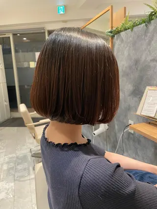 カラー IVY hairdesign所属・⚪︎ YUNAのヘアスタイル