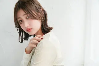 ミディアム 【ROSSO】 SHUHEIのヘアスタイル