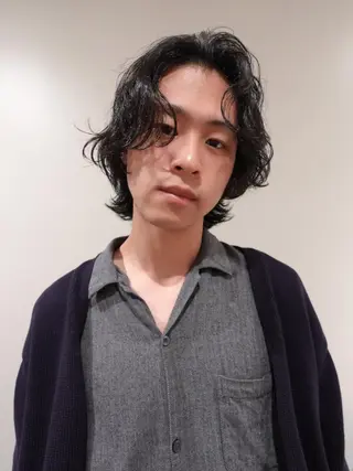 ショート メンズ パーマ カラー CEINE OURのヘアスタイル