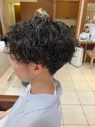 パーマ メンズ 福嶋 和幸のヘアスタイル
