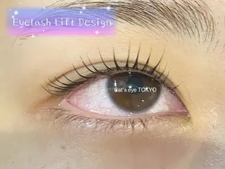 ネイル マツエク・マツパ Cat's eye TOKYO 新宿店のネイルデザイン