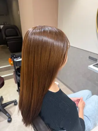 カラー eN° by youres hair 銀座店所属・レイヤー髪質改善🩷 暖色カラー🩷森田のヘアスタイル