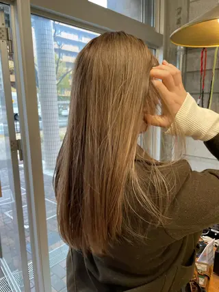 カラー wewe: momoeのヘアスタイル