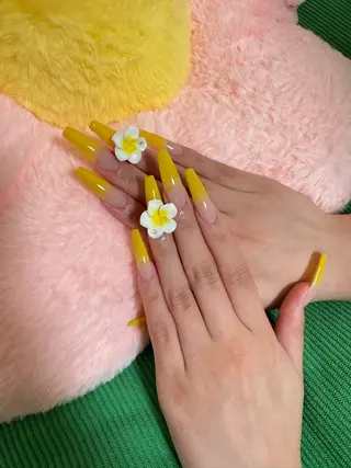 ネイル 87NAIL STUDIO所属・87 NAILSTUDIOのネイルデザイン