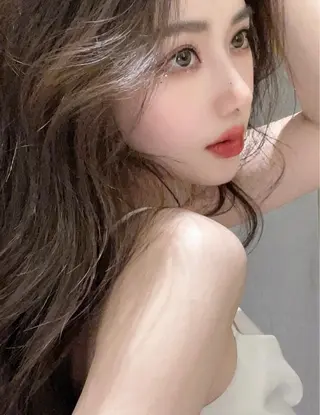 カラー philia所属・HONO/韓国 🇰🇷大阪エクステのヘアスタイル